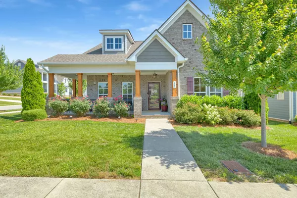 1596 Winding Creek Dr, Nolensville, TN 37135