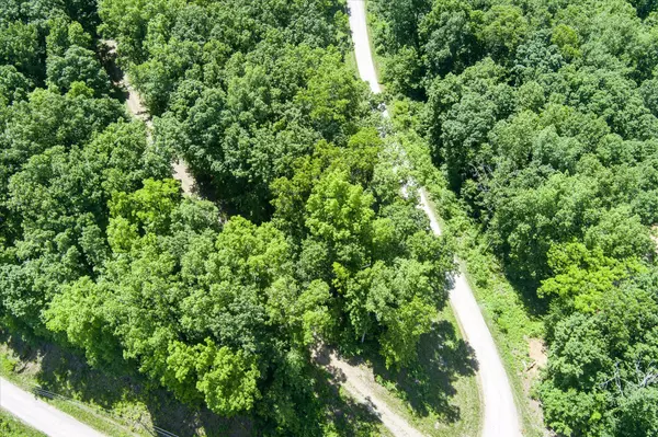 Jamestown, TN 38556,0 Apache Road