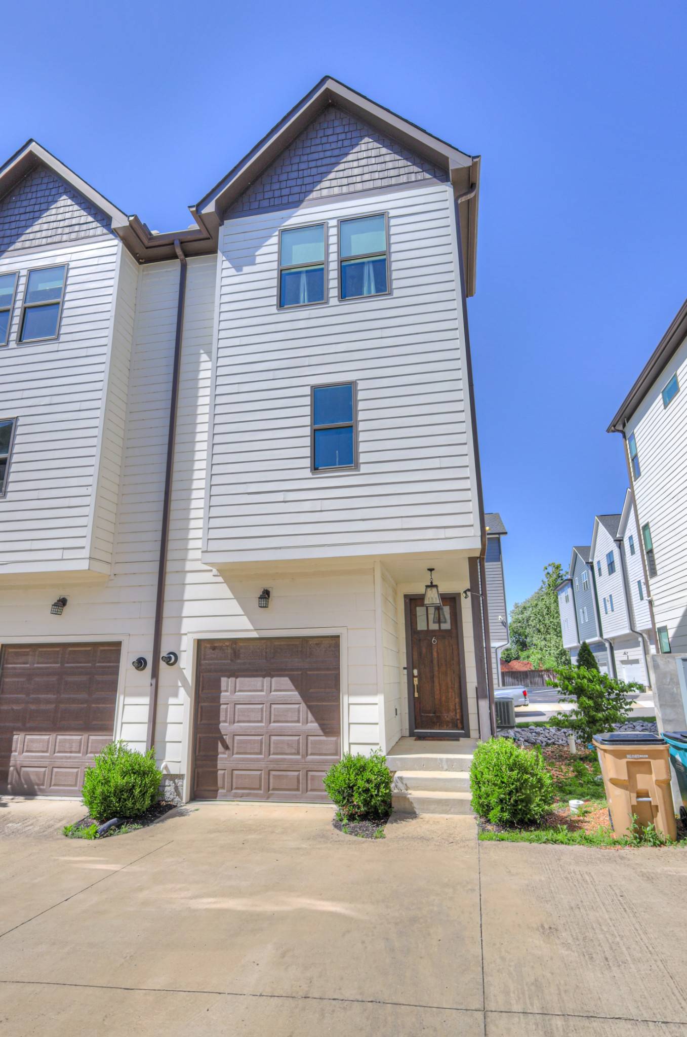 Nashville, TN 37209,643 Vernon Ave #6