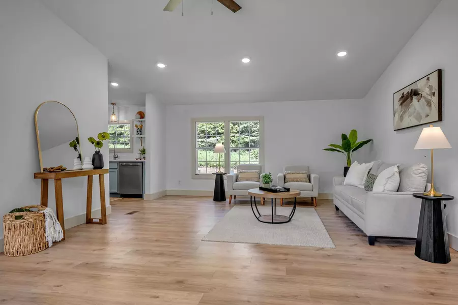 2640 Garners Creek Rd, Dickson, TN 37055