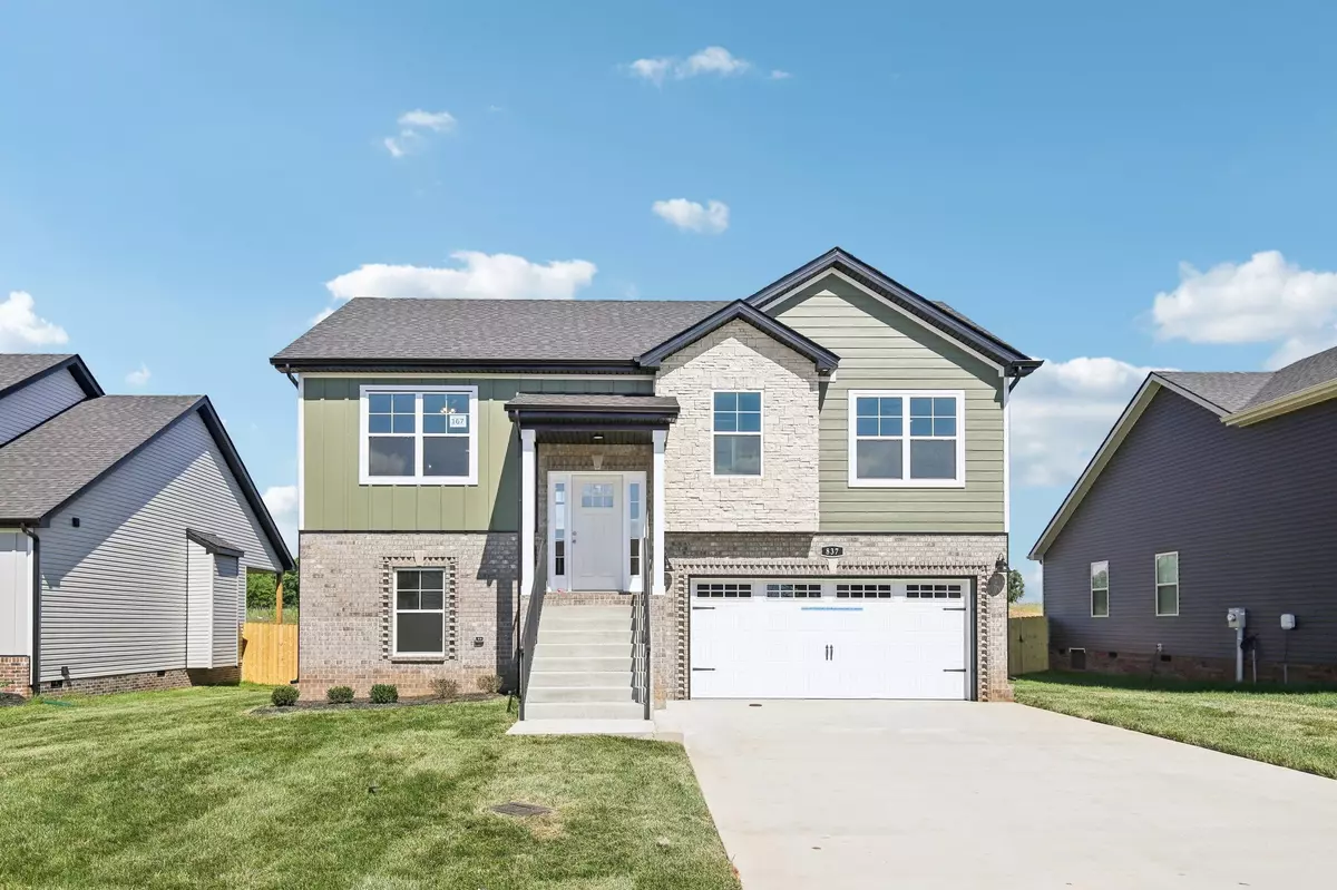 Clarksville, TN 37042,837 Macon Lane