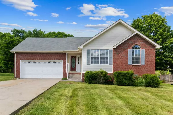 La Vergne, TN 37086,272 Sanders Dr