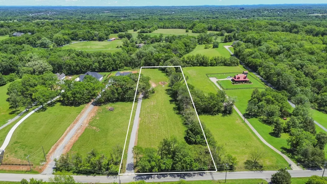 1879 Neelys Bend Rd, Madison, TN 37115