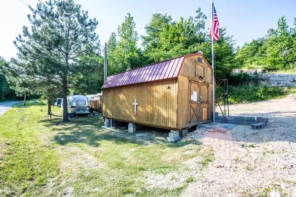 Holladay, TN 38341,1882 Morris Rd