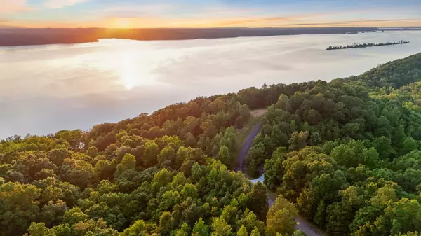 Waverly, TN 37185,1035 Forrest Xing