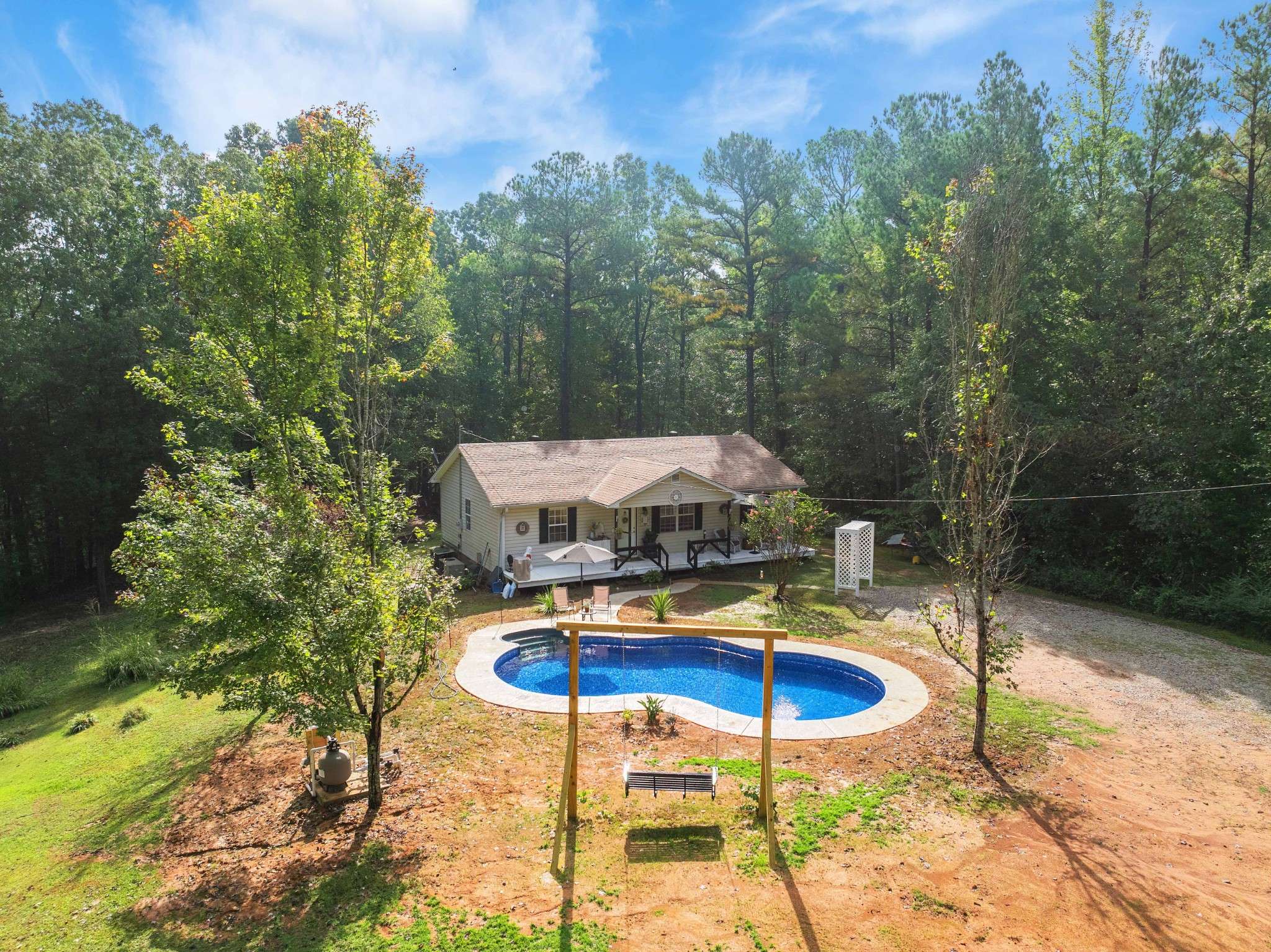Huntingdon, TN 38344,5935 Old Stage Rd