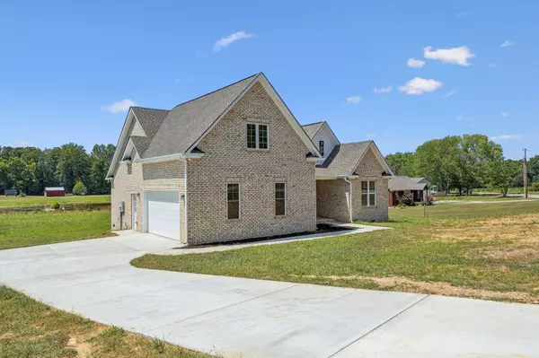 Lawrenceburg, TN 38464,43 Long Branch Rd