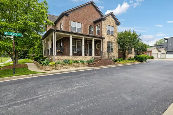 801 Valley View Cir,  Brentwood,  TN 37027