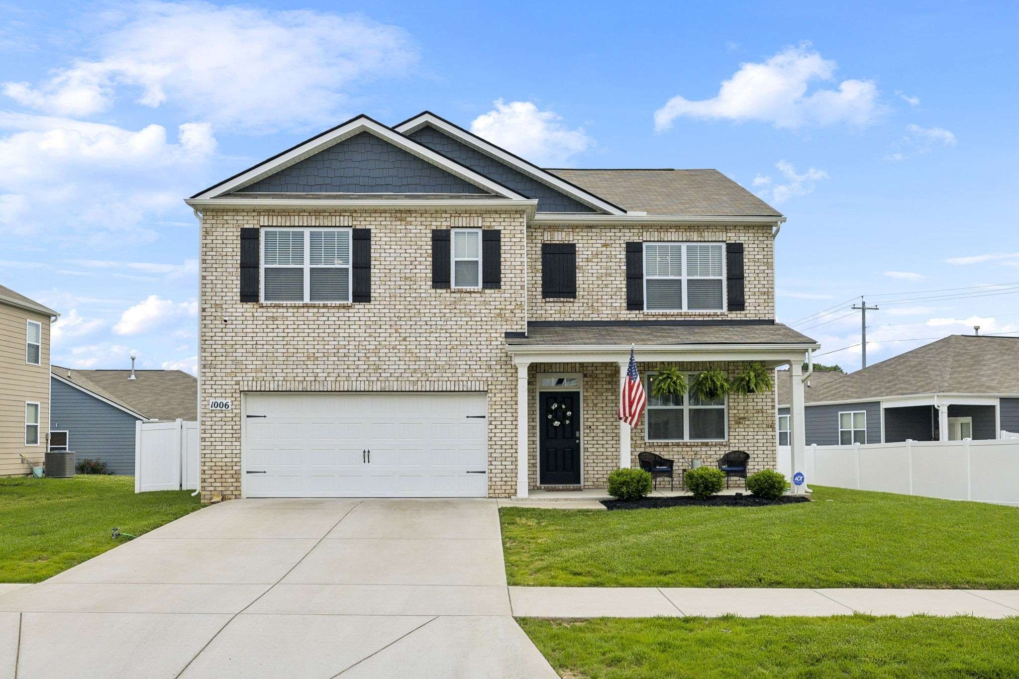 Lebanon, TN 37087,1006 Pepper Stone Dr