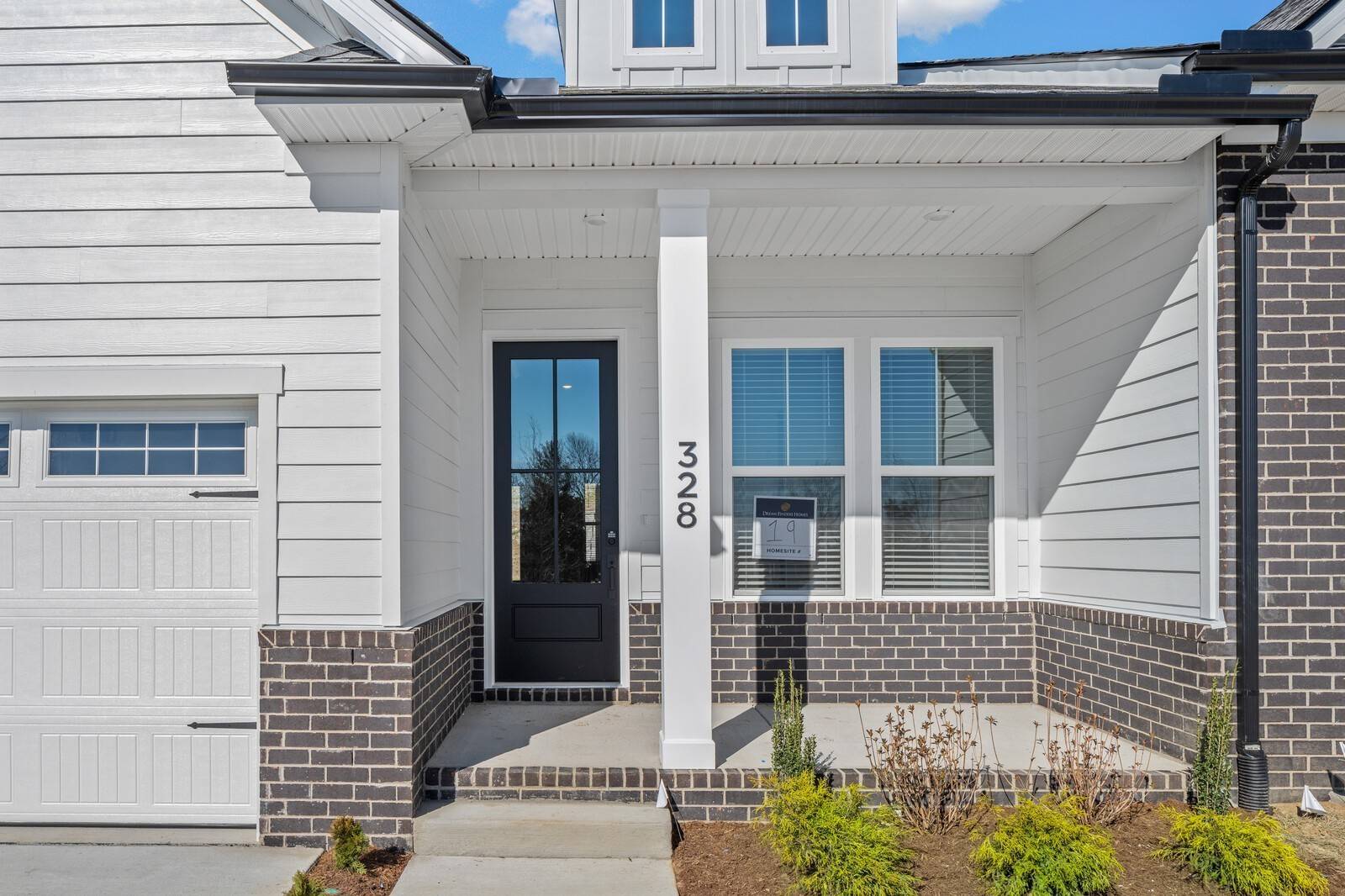 Thompsons Station, TN 37179,450 Buckwood Avenue #W