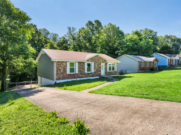 Clarksville, TN 37042,503 Ginkgo Dr