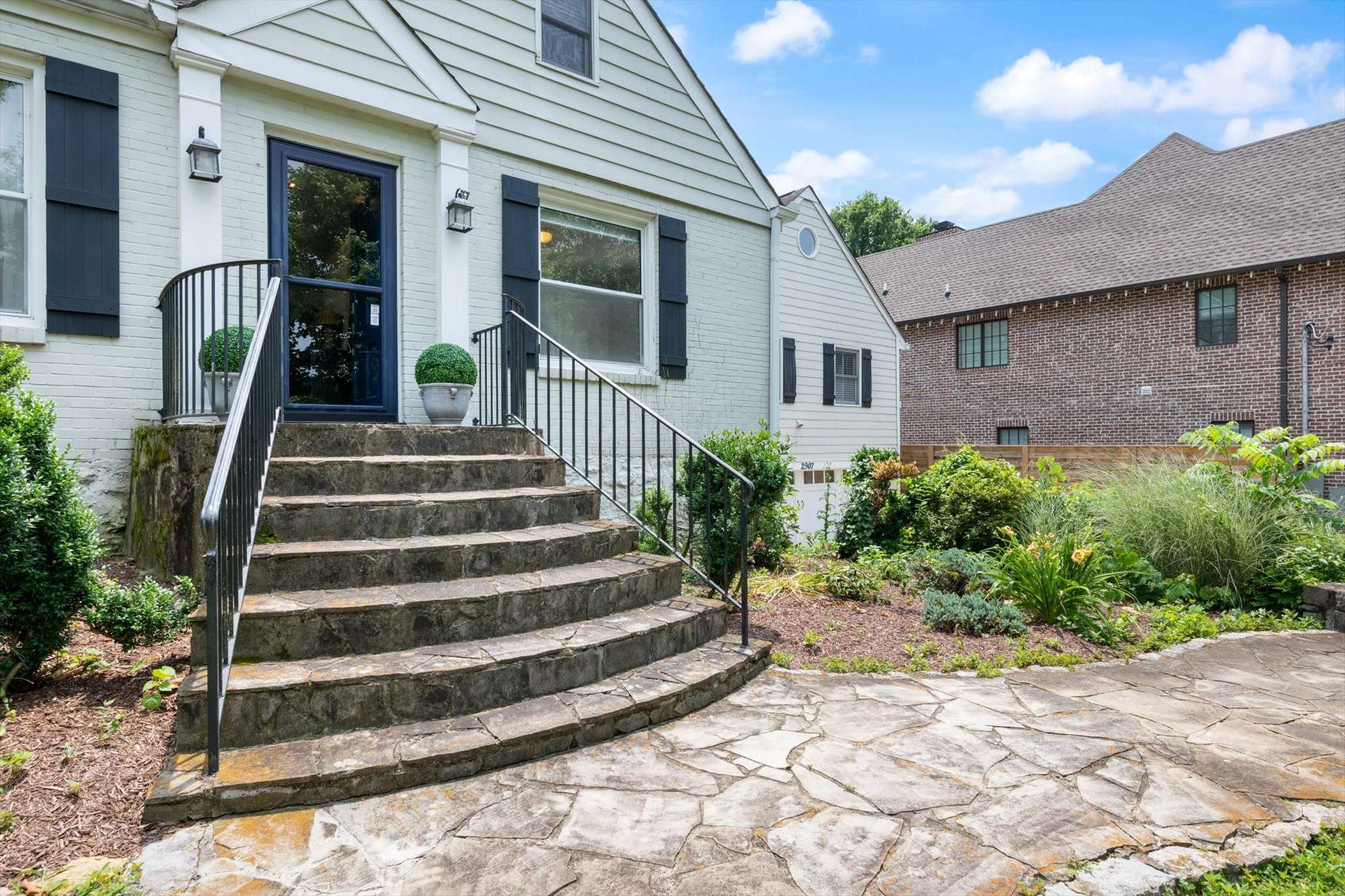 Nashville, TN 37215,2907 Compton Rd