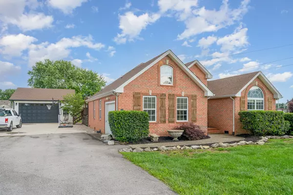 Portland, TN 37148,103 Irish Oaks Dr