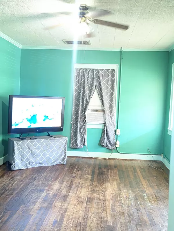 Shelbyville, TN 37160,207 Carter St