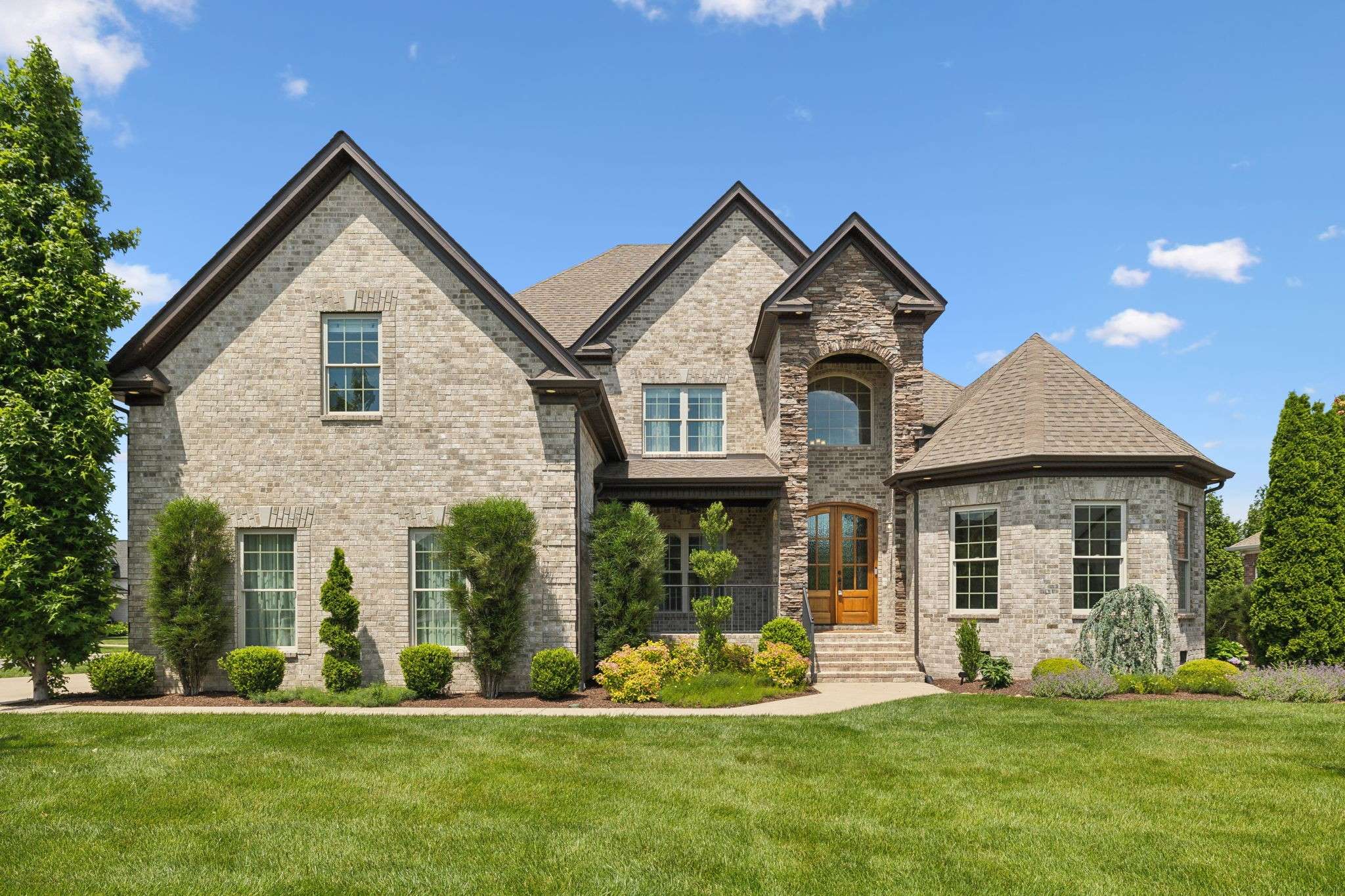 3317 Clovercroft Dr, Murfreesboro, TN 37130