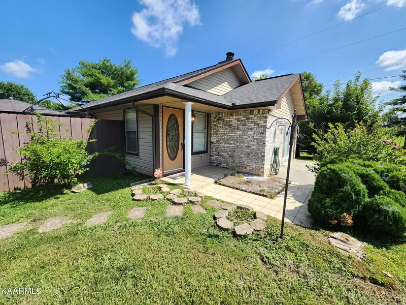 934 Lee Delia Lane, Alcoa, TN 37701