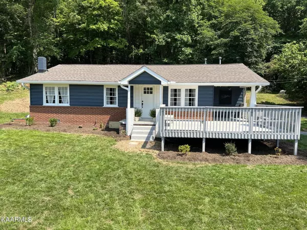 Clinton, TN 37716,679 Blockhouse Valley Rd