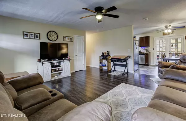 White Pine, TN 37890,3202 Lincoln St