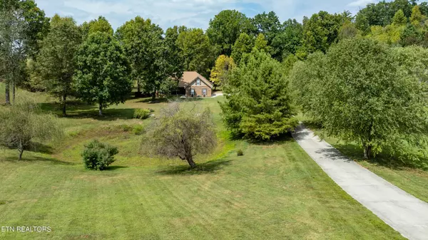 Greenback, TN 37742,1241 Houston Springs Rd