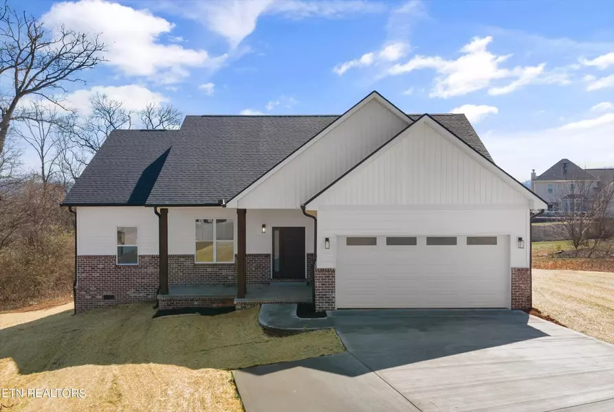 2703 Vista Meadows Lane, Sevierville, TN 37876