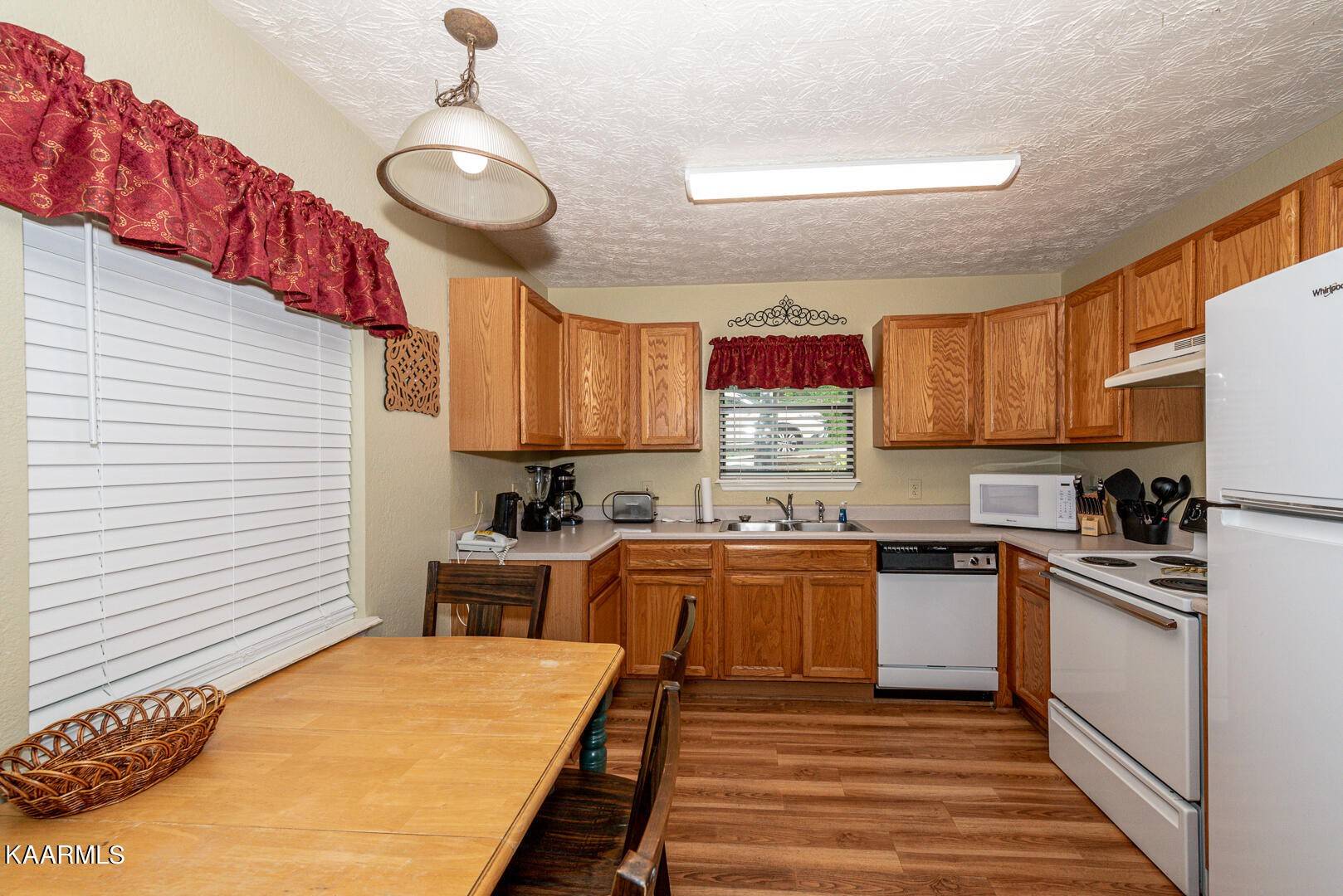 Sevierville, TN 37876,1805 Cherry View Lane