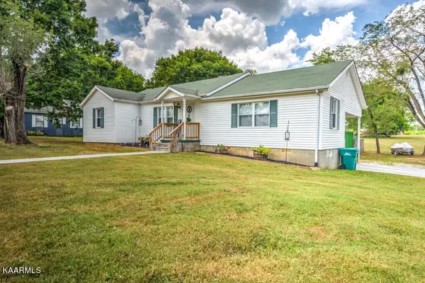 403 Oakdale St, Maryville, TN 37801