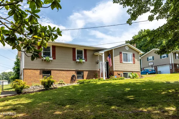 Maryville, TN 37803,2943 Big Bend Drive