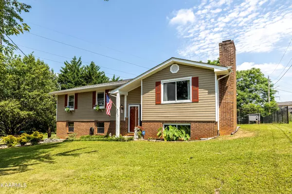 Maryville, TN 37803,2943 Big Bend Drive