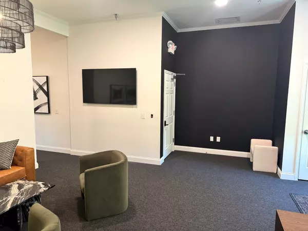 Franklin, TN 37064,311 S Royal Oaks Blvd