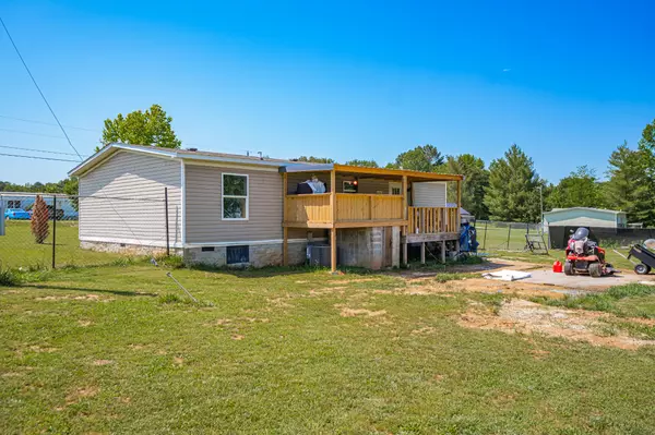 Hillsboro, TN 37342,113 S B St