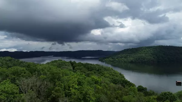 18 Lake Meadow, Smithville, TN 37166