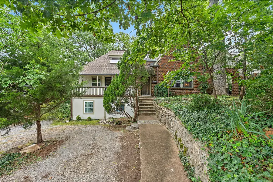 1812 Ashwood Ave, Nashville, TN 37212