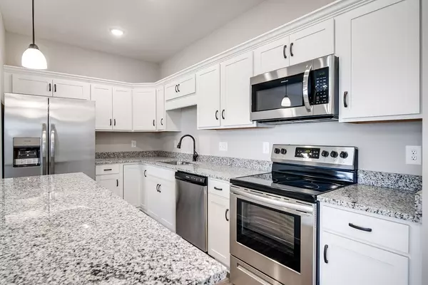 Clarksville, TN 37040,323 Fallow Cir