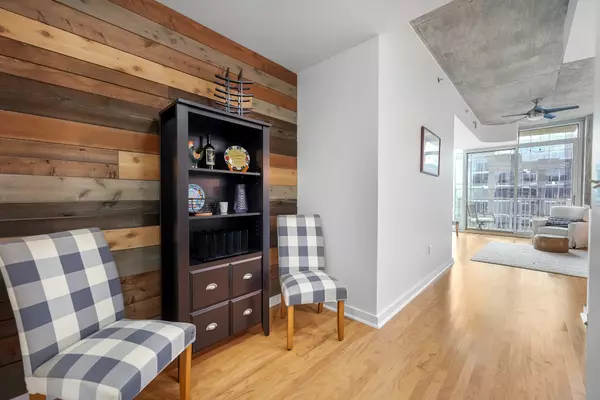 Nashville, TN 37201,301 Demonbreun St #1917