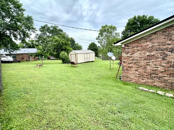 Pulaski, TN 38478,850 Brenda Dr