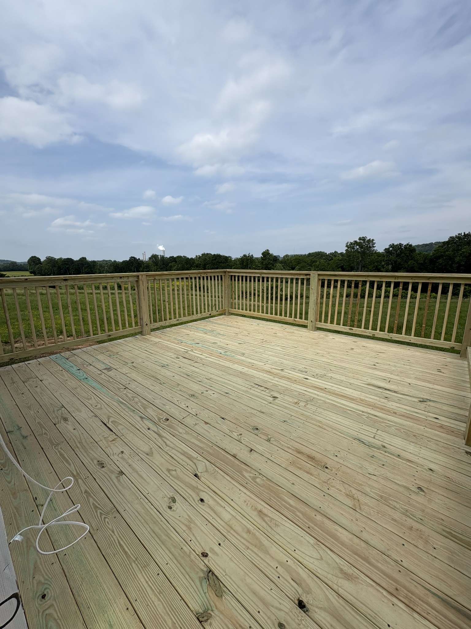 434 Buckeye Rd, Cumberland City, TN 37050