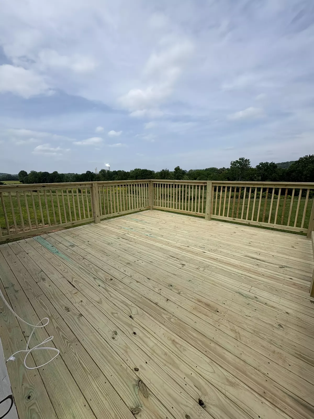 Cumberland City, TN 37050,434 Buckeye Rd