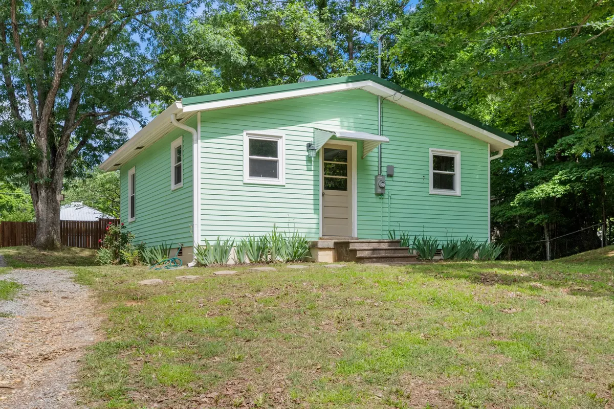 Vanleer, TN 37181,1615 New Dry Hollow Rd