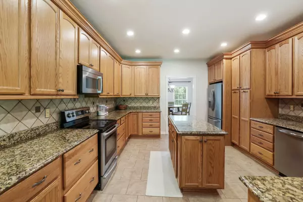 Culleoka, TN 38451,2219 Mack Benderman Rd