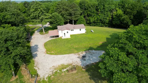 Columbia, TN 38401,2774 Ragsdale Rd