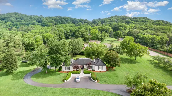 828 Old Hickory Blvd, Brentwood, TN 37027
