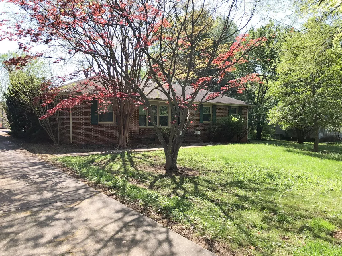 Winchester, TN 37398,811 Cumberland Dr