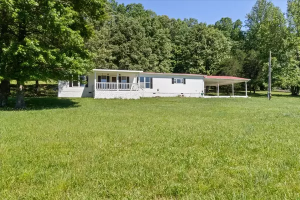 Tennessee Ridge, TN 37178,95 Brown Cemetery Ln