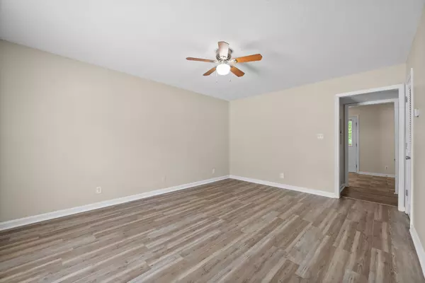 Clarksville, TN 37043,460 Martha Ln