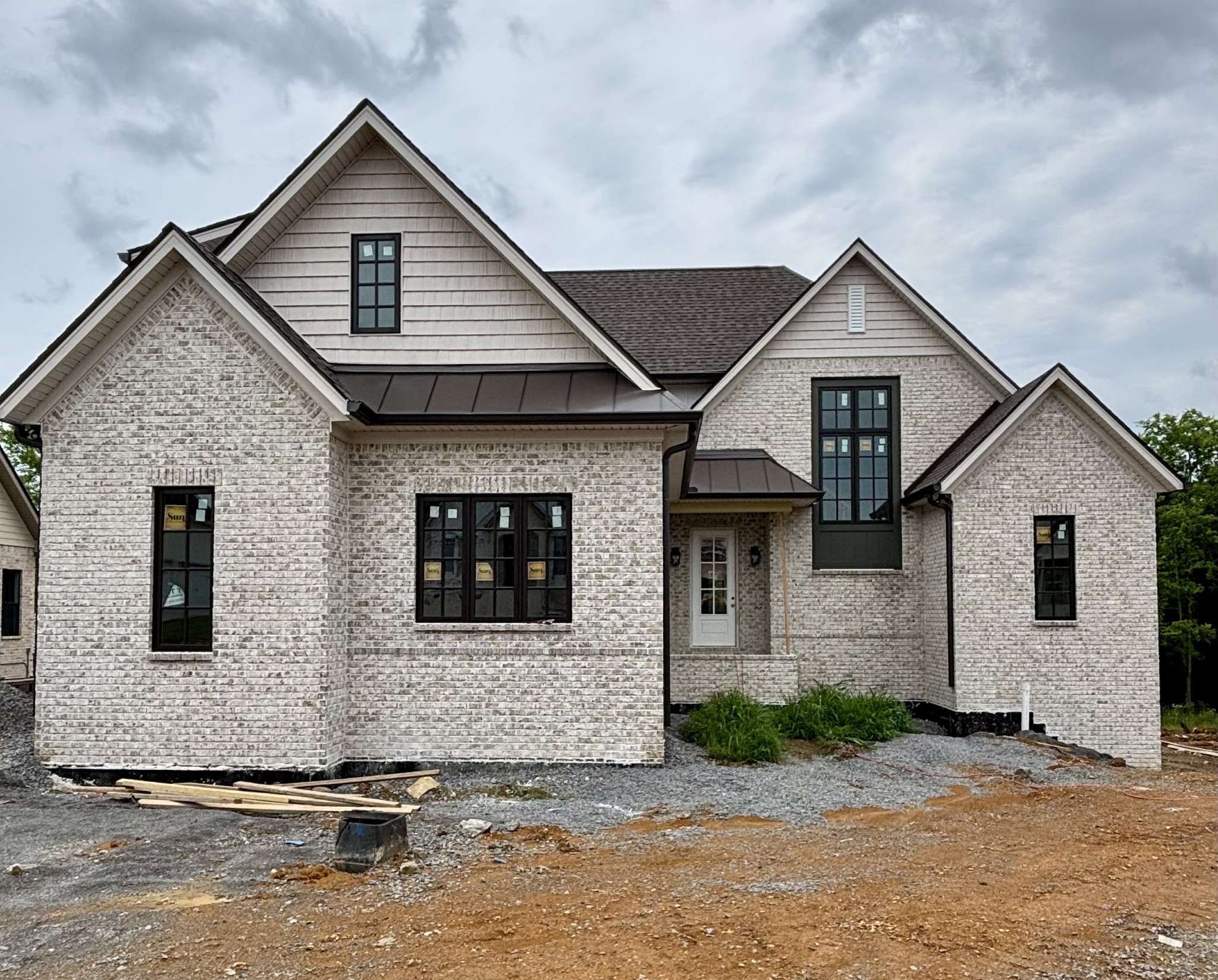 306 Oaks Xing, Lebanon, TN 37087