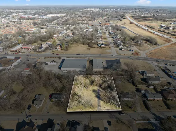Lebanon, TN 37087,329 Sycamore St