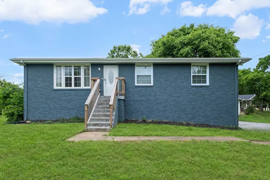 301 Tyler Dr, Hermitage, TN 37076