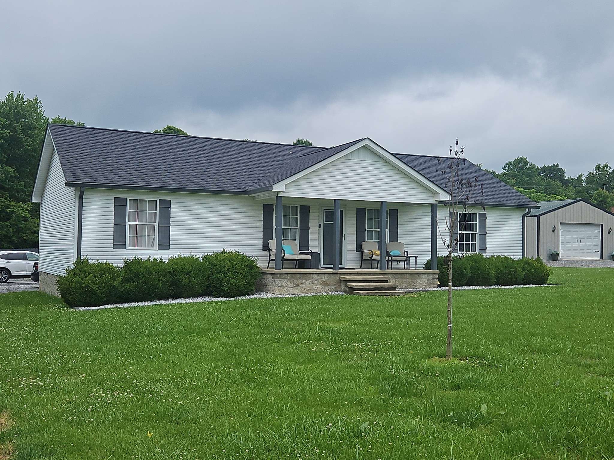 301 Stevens Cir, Lafayette, TN 37083