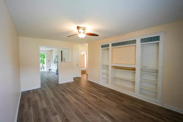Antioch, TN 37013,7372 Ole Nottingham Dr #S