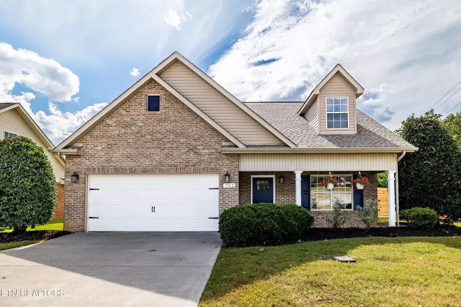 702 Kiefer Lane, Maryville, TN 37804